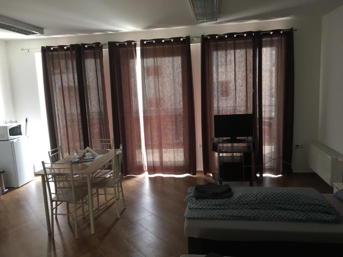 Kondé Apartments B Dunajská Streda Extérieur photo